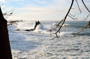 Big wave hits Castle Rock 2.4.16 by Richard Hansen