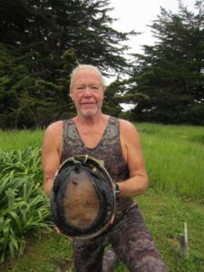 Jack Likin's first ten+ inch Abalone of the year by Frank Hurd (Large)