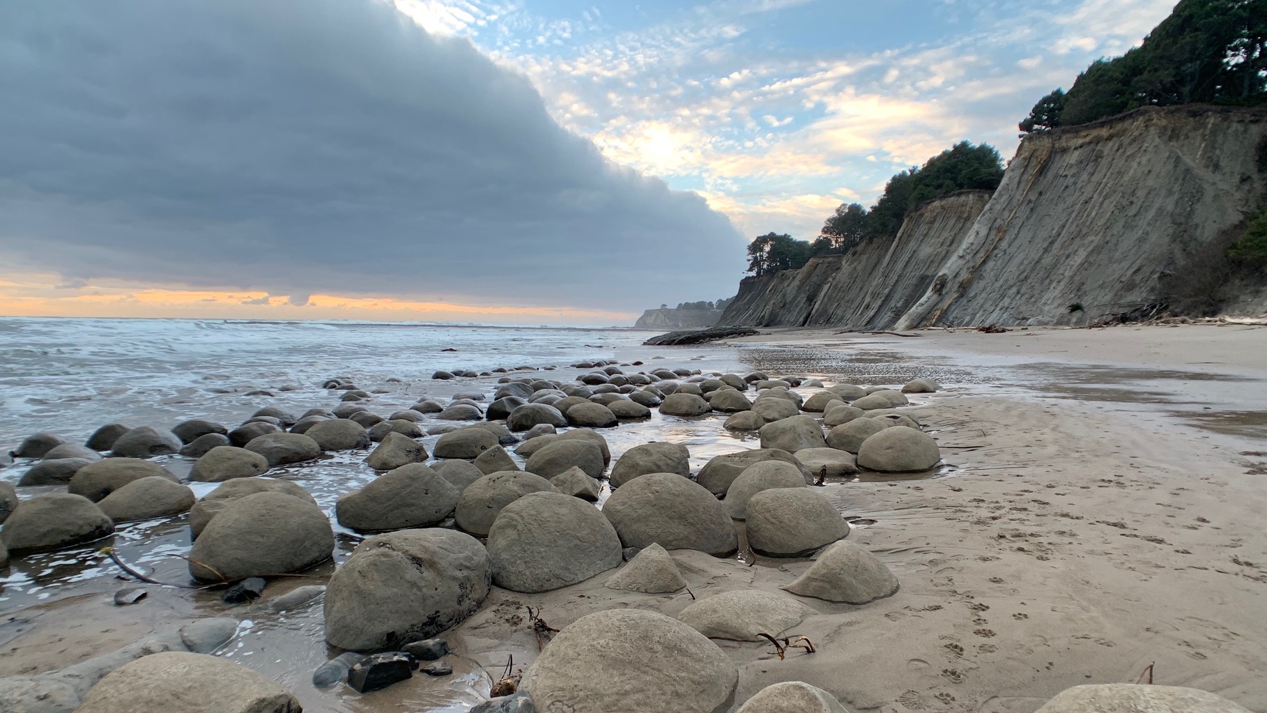 Bowling Ball Beach At Low Tide As Photographed By Don Hess 